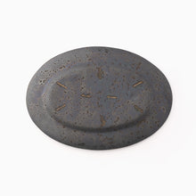Load image into Gallery viewer, Oval Plate M