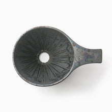 Load image into Gallery viewer, Coffee Dripper / Cone