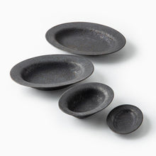 Load image into Gallery viewer, Pebble Oval Plate / L