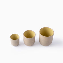 Load image into Gallery viewer, Round Cup Set / Lemon Yellow
